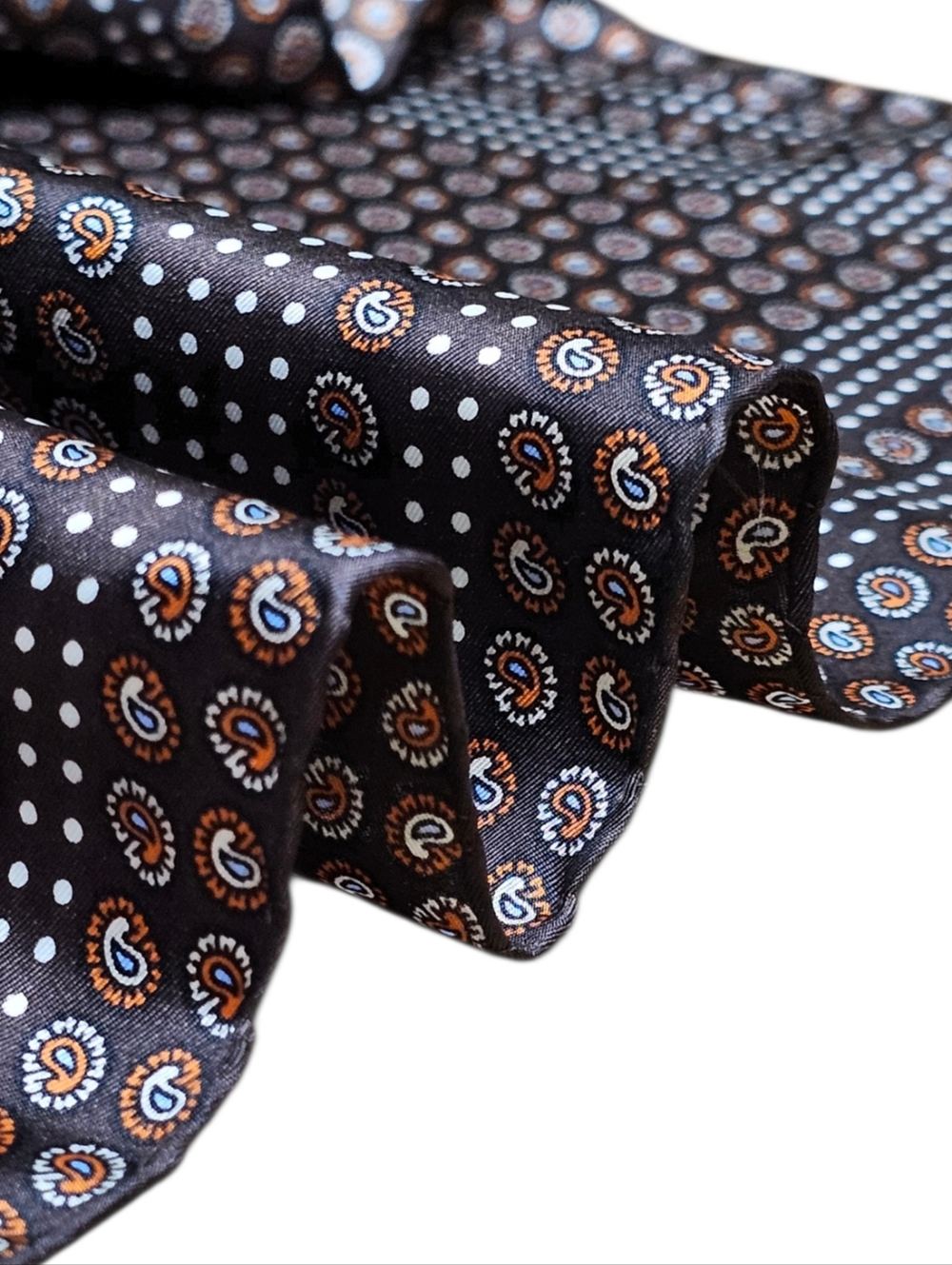 CHRISTIAN DIOR SCARF - Picture 5 of 11